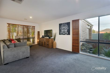 Property photo of 11 Tahara Court Werribee VIC 3030