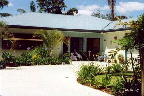 22 Hindes St, Lota, QLD 4179