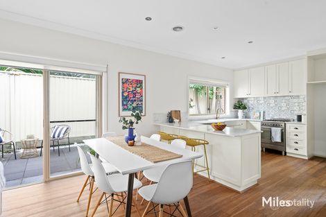 Property photo of 2/120 Oriel Road Bellfield VIC 3081