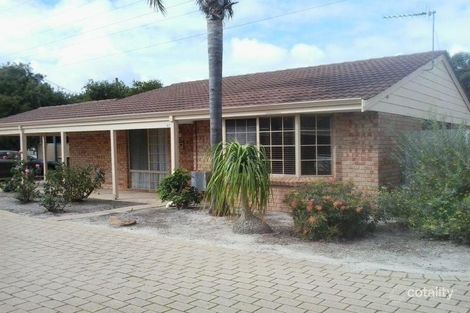 42 Lyndale Ave, Parkwood, WA 6147