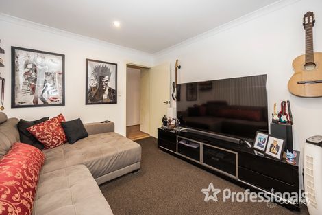 Property photo of 28 Wallaby Road Banksia Grove WA 6031