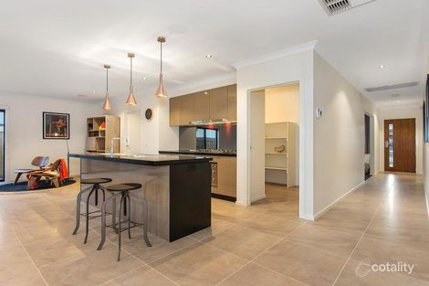 Property photo of 30 Mirka Way Point Cook VIC 3030