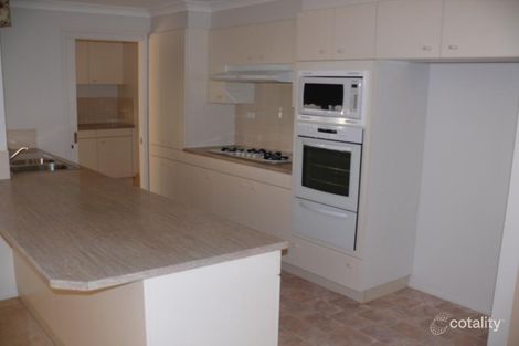 Property photo of 7 Rugby Crescent Chipping Norton NSW 2170