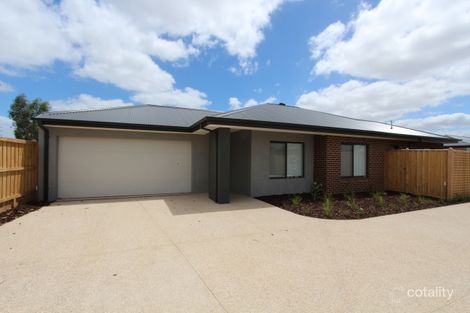 2 Cayman Ct, Lyndhurst, VIC 3975