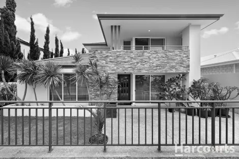 Property photo of 17 Frederick Way Wannanup WA 6210