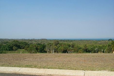Property photo of 12 Macaulay Way Pacific Heights QLD 4703
