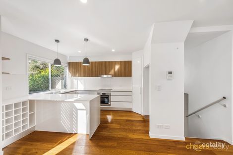 Property photo of 4/21 Pickwick Street Cannon Hill QLD 4170