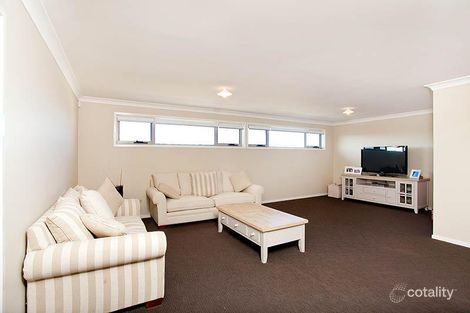 Property photo of 17 Huntingdale Close Shell Cove NSW 2529