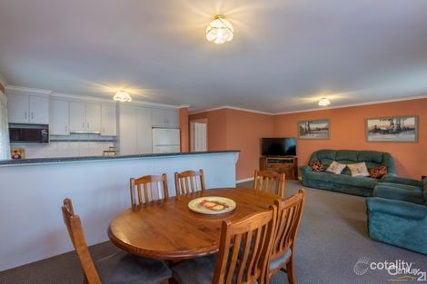 Property photo of 19 Erebus Circuit Morphett Vale SA 5162