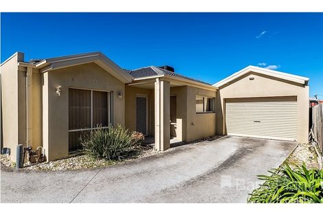 Property photo of 3/14 Omalley Crescent Dandenong North VIC 3175