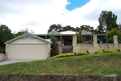 82 Festing St, Mount Melville, WA 6330