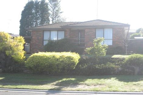 Property photo of 5 Peebles Street Endeavour Hills VIC 3802