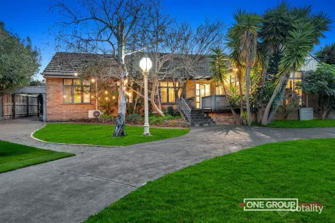 Property photo of 217 Mountain View Parade Rosanna VIC 3084