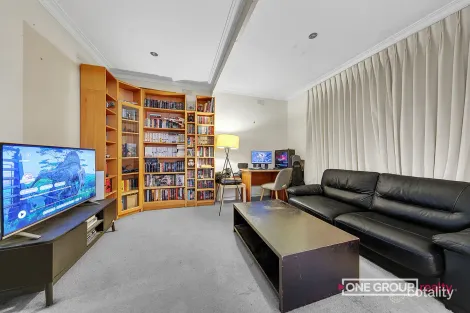 Property photo of 217 Mountain View Parade Rosanna VIC 3084