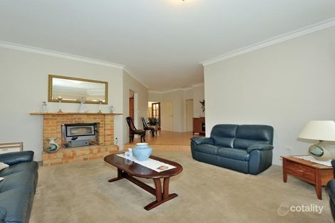 Property photo of 2 Venice Retreat Warnbro WA 6169