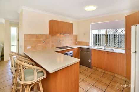 Property photo of 8 Madasin Close Arundel QLD 4214