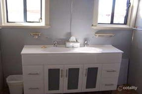 4 Murray St, Cobar, NSW 2835