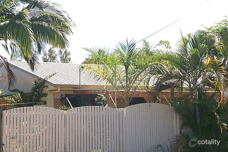 35 Caribbean St, Holloways Beach, QLD 4878