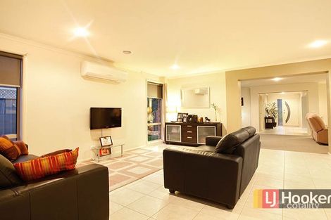 Property photo of 22 Stirling Drive Derrimut VIC 3026