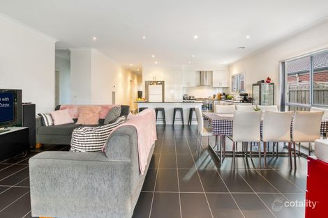 Property photo of 40 Malua Circuit Sandhurst VIC 3977