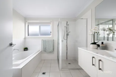 Property photo of 3 Tess Circuit Oran Park NSW 2570