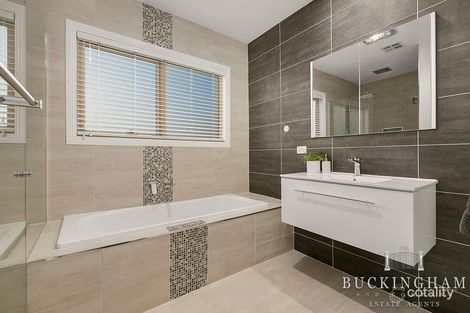 Property photo of 23 Loxton Terrace Epping VIC 3076