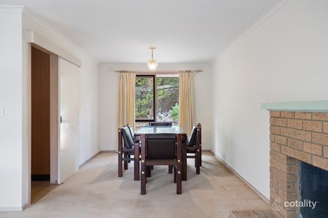 Property photo of 1 Tugan Place Ringwood North VIC 3134