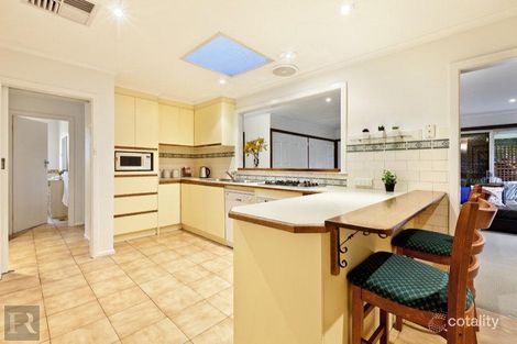 Property photo of 2 Fricker Avenue Greensborough VIC 3088