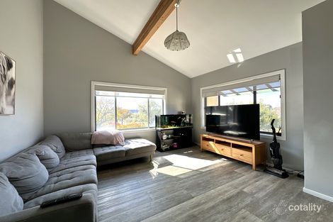 Property photo of 1/77 Thornhill Street Young NSW 2594