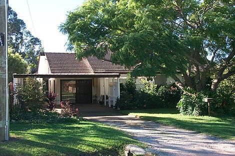 11 Claremont St, Birkdale, QLD 4159