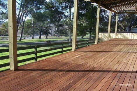 42 Ardcloney Dr, Sunbury, VIC 3429