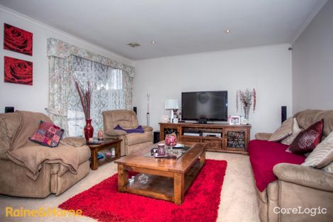 Property photo of 20 Heatherbrae Crescent Sunbury VIC 3429