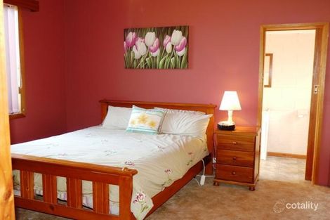 Property photo of 219 Russell Street Dennington VIC 3280