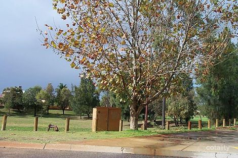 18 Slater Ct, Kardinya, WA 6163