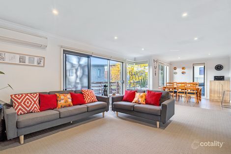 Property photo of 3/8-10 Lomandra Drive Blackmans Bay TAS 7052