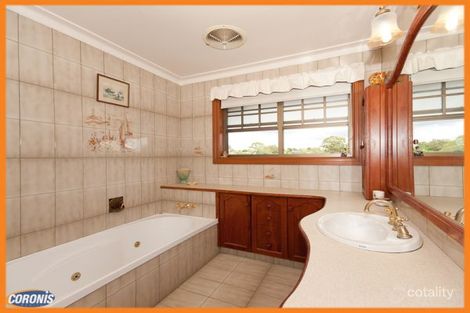 10 Chateau St, Carseldine, QLD 4034