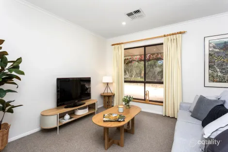 Property photo of 33 Bell Court Strathalbyn SA 5255
