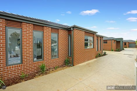 Property photo of 2/5 Bronton Close Kurunjang VIC 3337