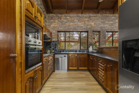 Property photo of 5 Roxburgh Road Wights Mountain QLD 4520