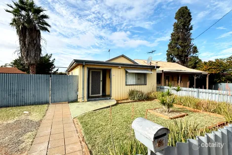 61 Roberts St, South Kalgoorlie, WA 6430