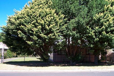 15 Harvey St, Harvey, WA 6220