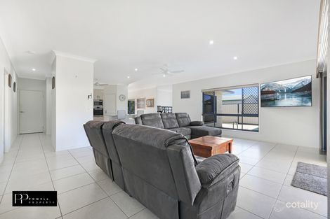 Property photo of 11 Cove Street Burnett Heads QLD 4670