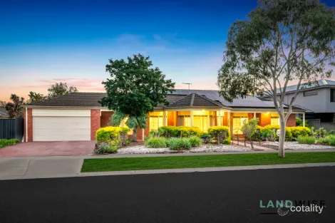 Property photo of 6 Eildon Avenue Manor Lakes VIC 3024