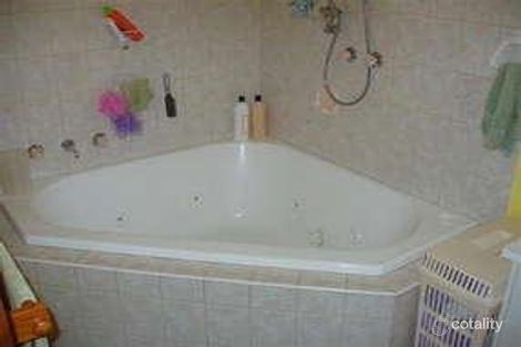 Property photo of 4 Munro Avenue Edithvale VIC 3196