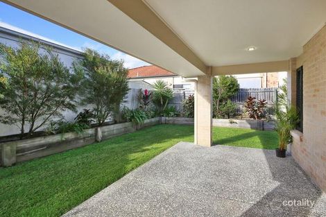 Property photo of 18 Feathertop Circuit Caloundra West QLD 4551