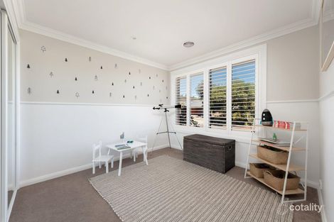 Property photo of 10 Mauldon Street Chifley ACT 2606