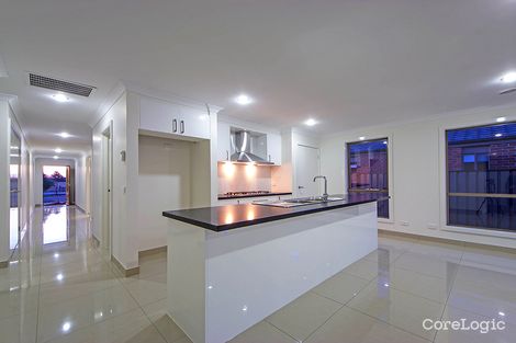 Property photo of 16 Walton Loop Point Cook VIC 3030