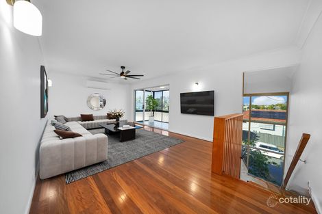 Property photo of 2 Benedict Street Wavell Heights QLD 4012