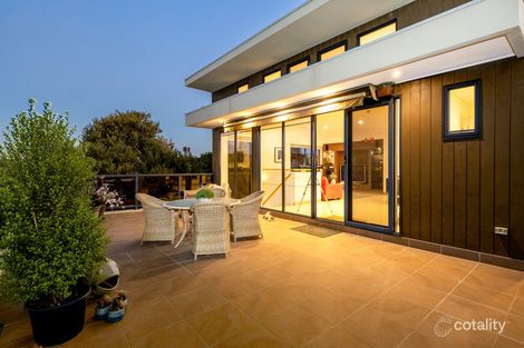 Property photo of 2/2 Hunt Avenue Rye VIC 3941