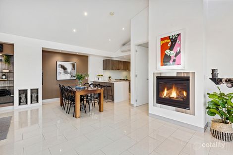 Property photo of 2/2 Hunt Avenue Rye VIC 3941